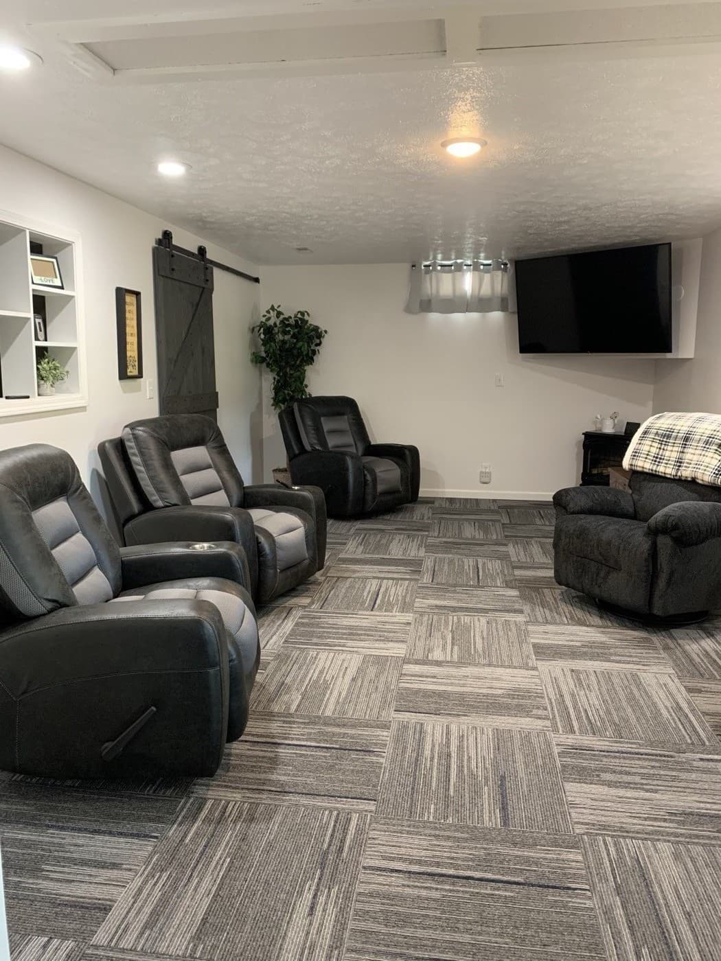 Living room at Robin's Nest